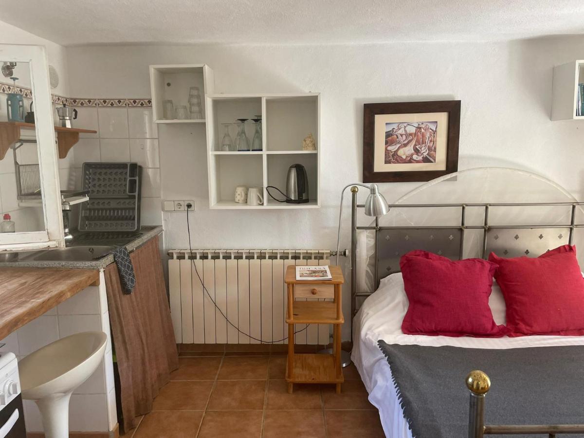 Retreat Studio Santa Eulària des Riu Extérieur photo